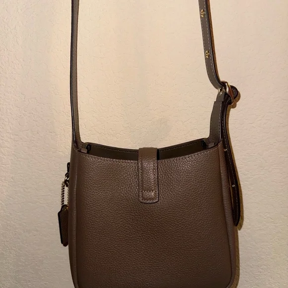 Coach Gray Leather Shoulder Bag - Picture 5 of 6